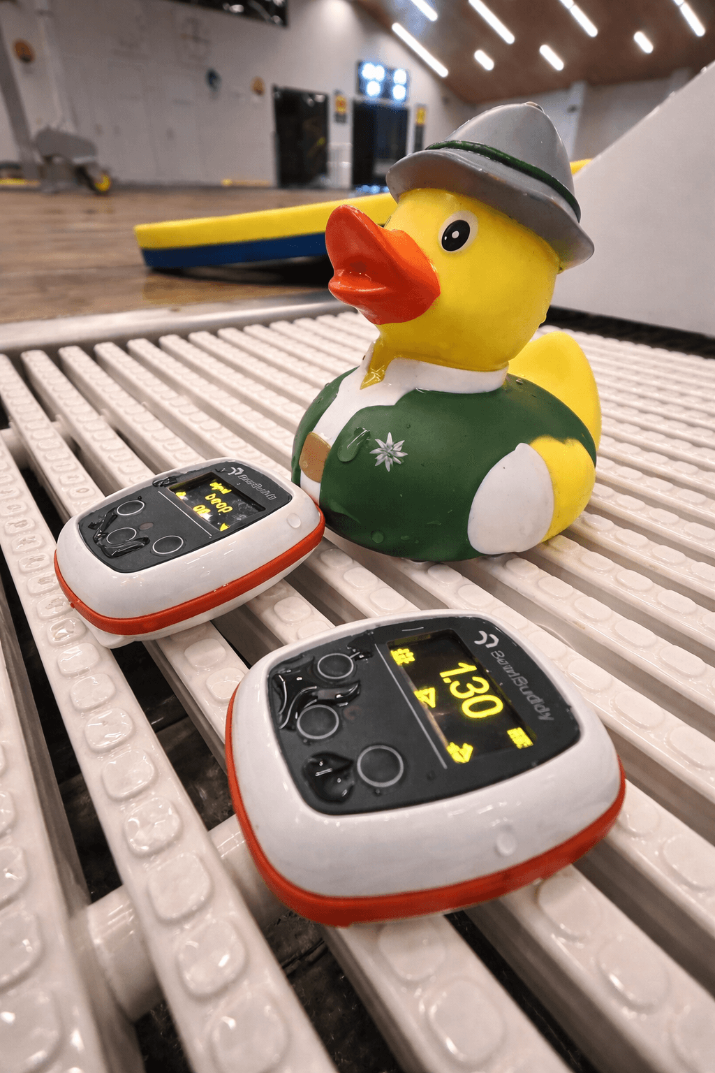 BeatBuddy Pro - swimming metronome with tempo display