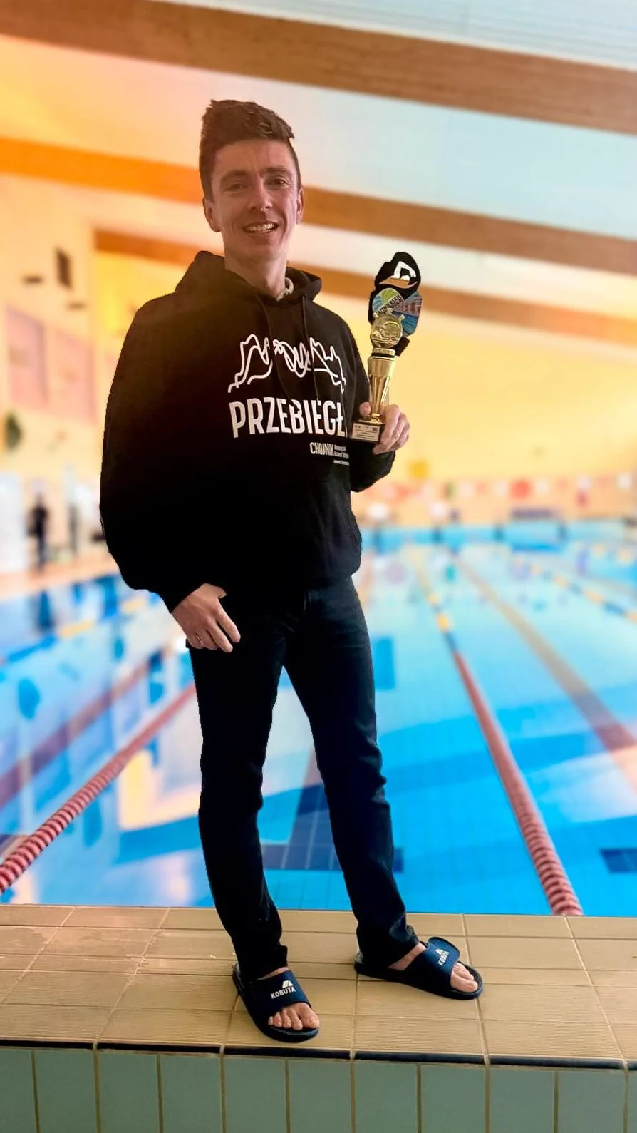 Swimming 42 km in 24 Hours: Lessons from Ultra-Distance Champions